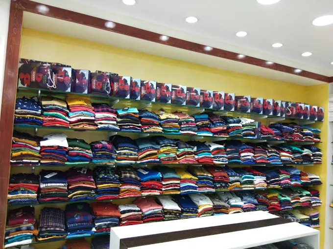 BUTTONS MENSWEAR - AMBATTUR